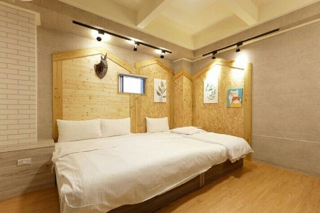 府城商旅文創新館|近台南大東夜市、全新裝潢-文創新館三人房R566-1