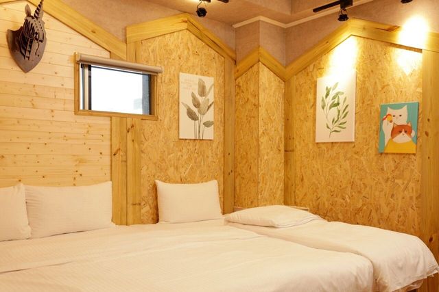 府城商旅文創新館|近台南大東夜市、全新裝潢-文創新館三人房R566-4