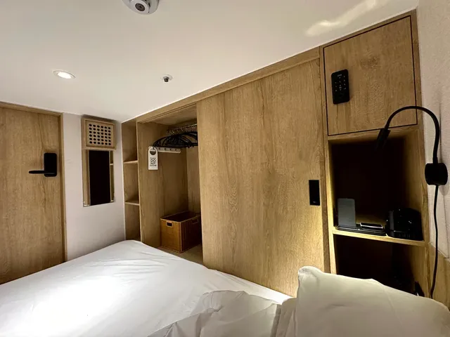 Nomad Live Hostel-Capsule Female-2