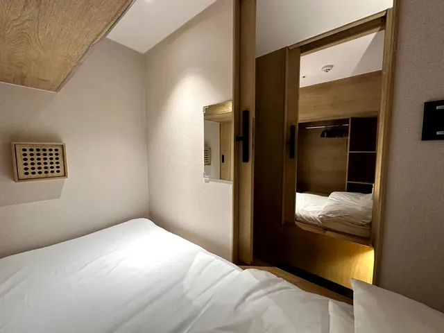 Nomad Live Hostel-Capsule Male-3