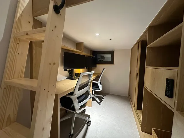 Nomad Live Hostel-Private Double-3