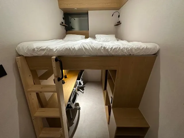 Nomad Live Hostel-Private Double-1