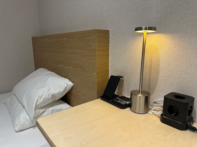 Nomad Live Hostel-VIP Single-4