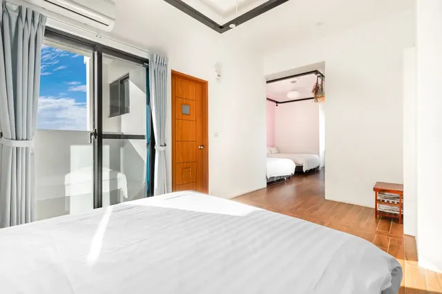 墾丁25Inn 龍潭湖畔旅店|可16人包棟 | 寵物友善-山景家庭房-11