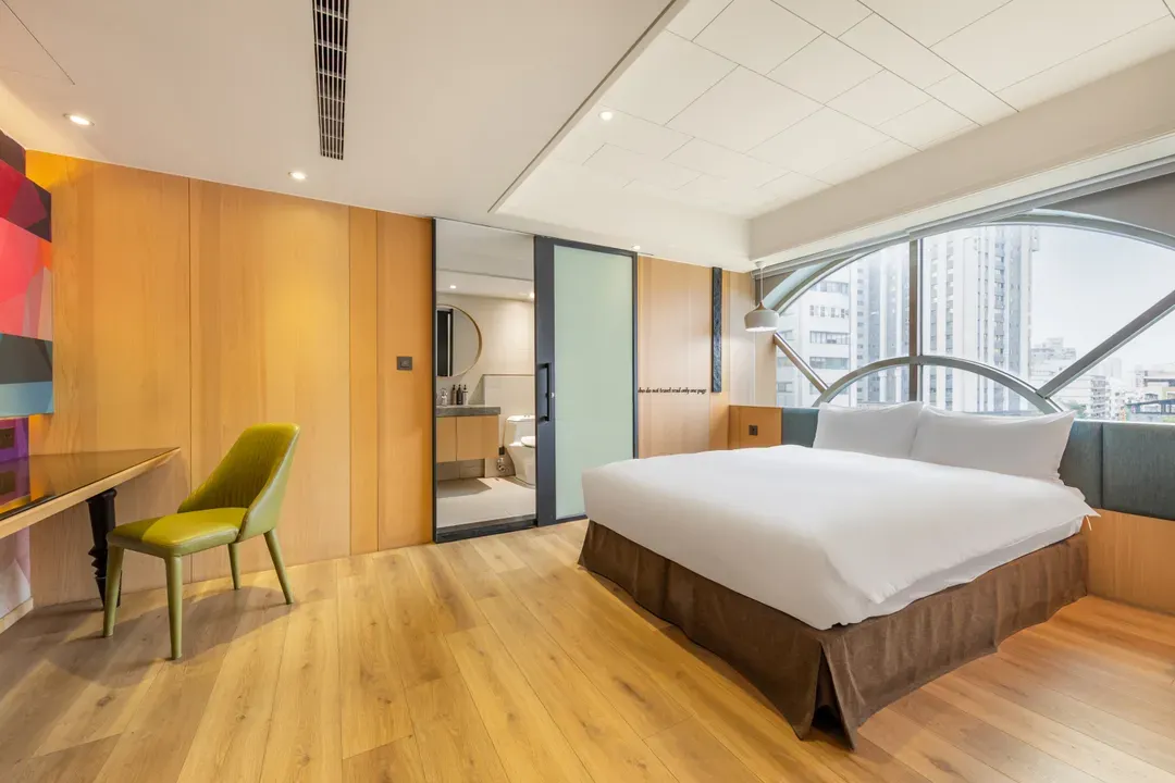 CHECK inn Taichung Wenxin Zhongqing
