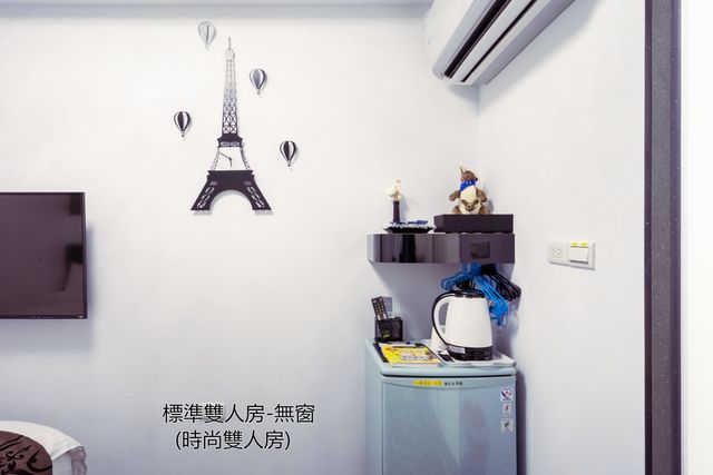 Tainan Fun Family Slide Elevator Bed and Breakfast | Near Chihkan Tower, Family Room with Slide-Fashion Standard Double Room-6
