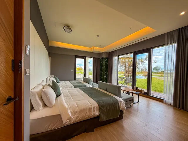 빌라 로하비 VILLA LOHERB-H Villa Garden Quad Room-3
