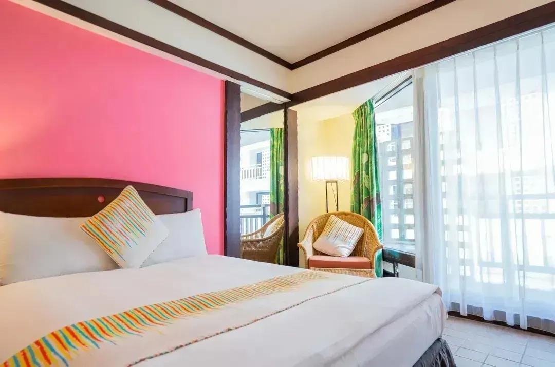 YOHO BEACH RESORT&CLUB