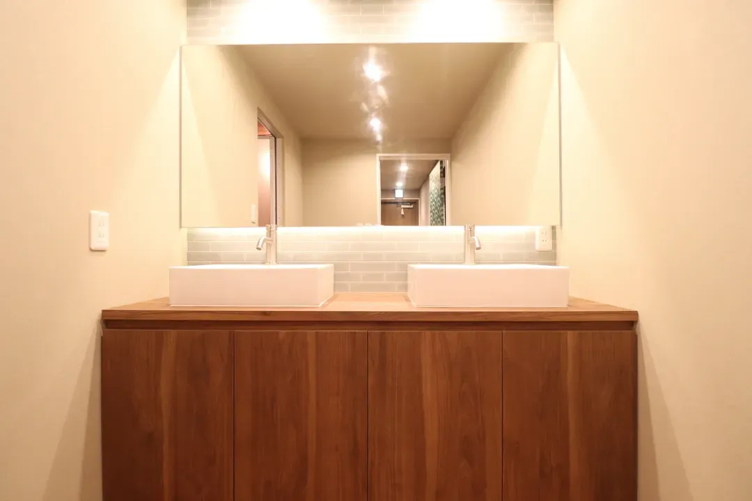 天下茶屋旅居｜獨棟民宿・3間臥室・現代風格療癒空間・直達關西機場