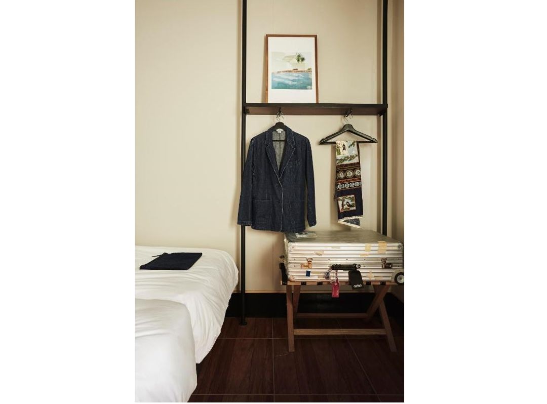 Josh Hotel