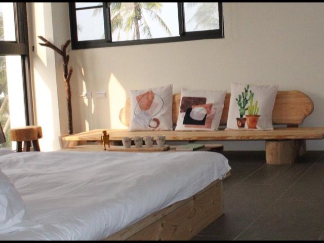 White house 35 B&B-Quadruple Room With Sea View-7