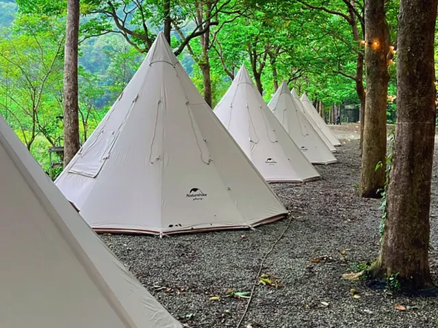 Mianye Outdoor Free Pickup Service Camping Trip Planning-Lazy Camping | 3 tents and 1 canopy in a "mountain house" or "pyramid"-2
