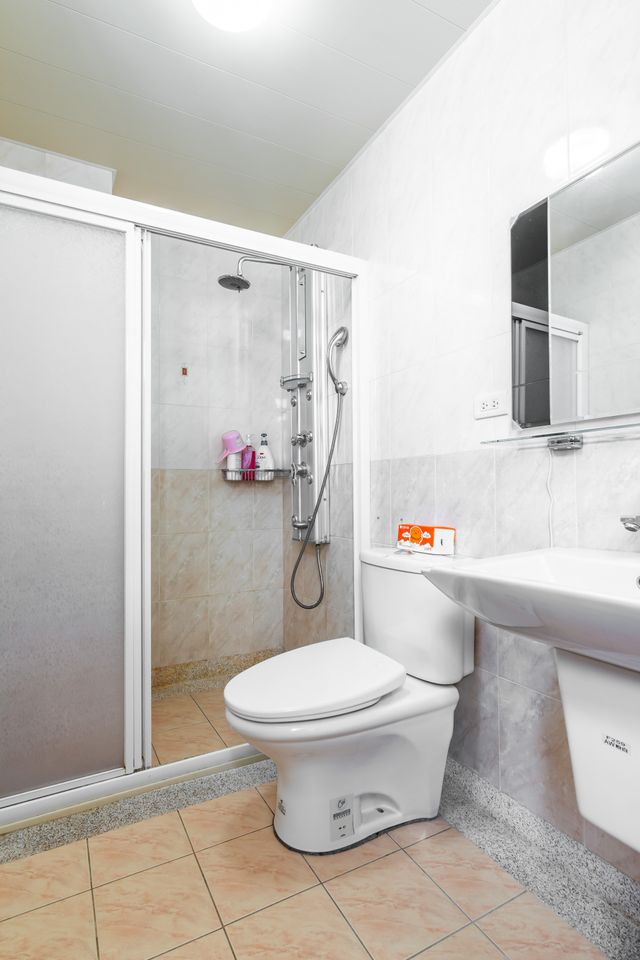 Funny Eggs Guest House-Larger Double Room-Candy-6