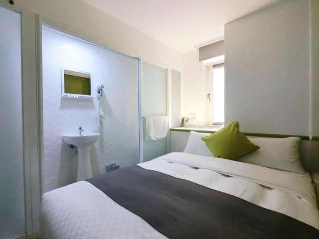 T.O. Hotel-Backpacker suite double room-2