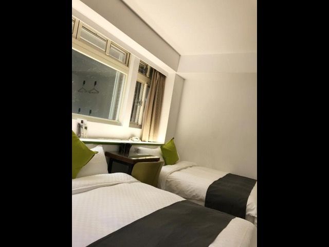 T.O. Hotel-Backpacker suite quadruple room-5