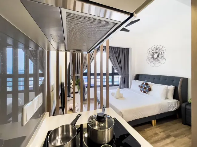 Agile Residence TRX by Isabella-Deluxe Triple Room-6