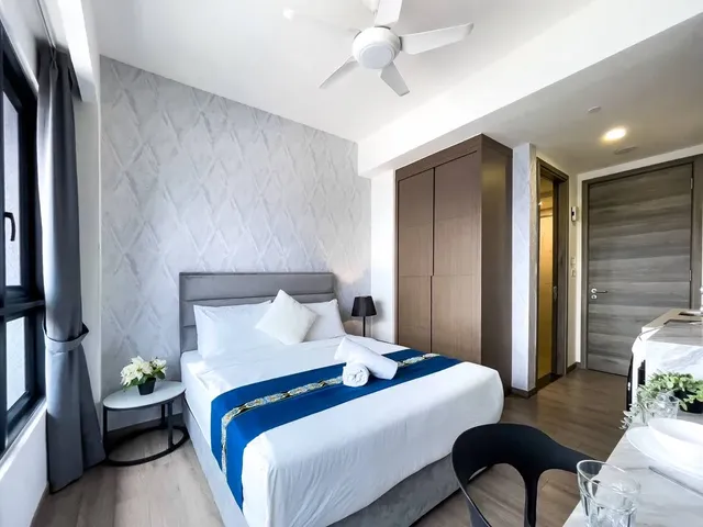 Agile Residence TRX by Isabella-Deluxe Queen Room-2