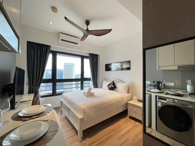 Agile Residence TRX by Isabella-Premium 3-bed Room-12