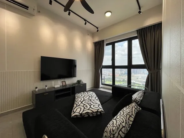 Agile Residence TRX by Isabella-Executive Queen Room-11