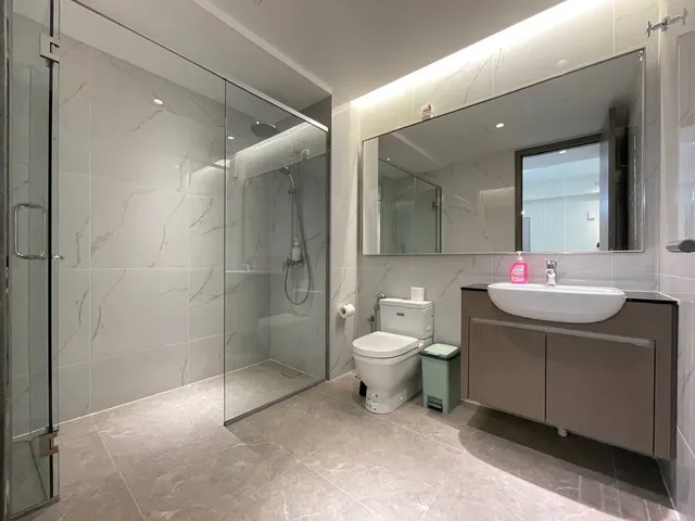 Agile Residence TRX by Isabella-Executive Queen Room-5