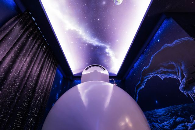 Hi Kids B&B-Mountain View Triple Room with Bathtub-Space Shuttle-10