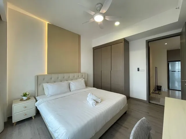 Agile Residence TRX by Isabella-Executive King Room-9