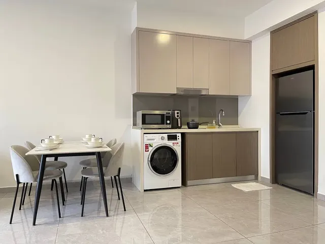 Agile Residence TRX by Isabella-Deluxe King Room-3