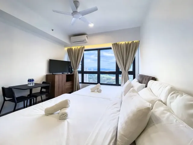 Agile Residence TRX by Isabella-Premium Queen Room-1