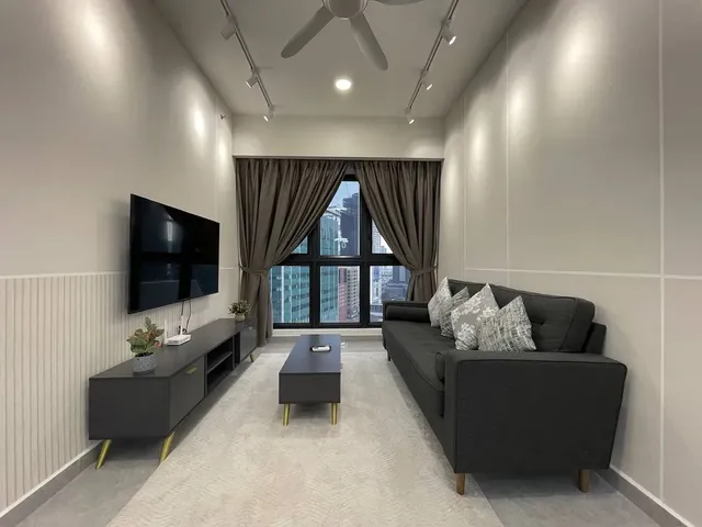 Agile Residence TRX by Isabella-Business Queen Room-1