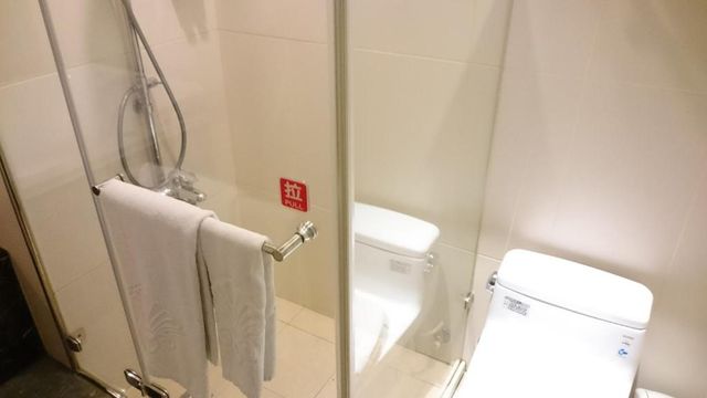 MRT Hotel-Luxury Suite-10