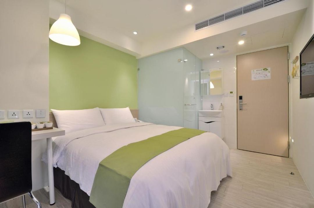 Fengjia Green Hotel