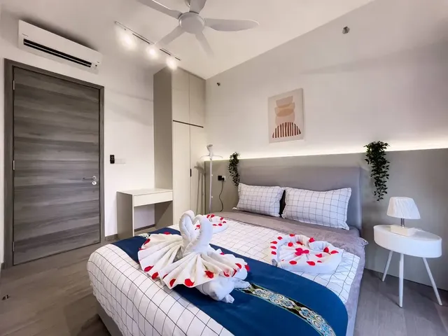 Agile Residence TRX by Isabella-Deluxe 3-bedroom-11