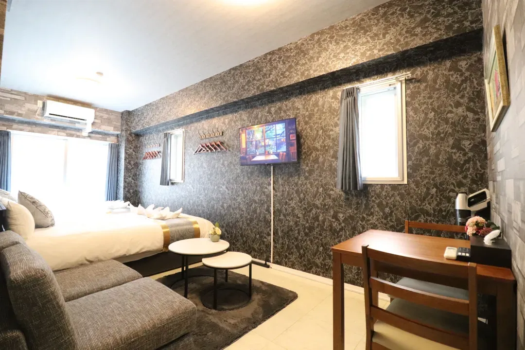 心齋橋旅居｜長堀橋站步行5分＊難波、道頓堀步行即達＊提供Wi-Fi＊設備齊全＊設計感客房