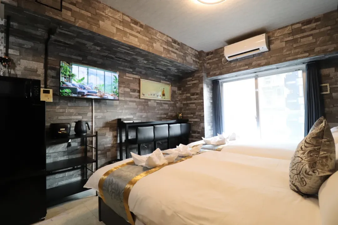 心齋橋旅居｜長堀橋站步行5分＊難波、道頓堀步行即達＊提供Wi-Fi＊設備齊全＊設計感客房