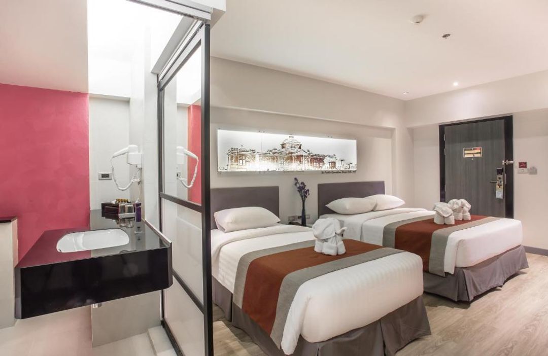 諾沃城大酒店（Nouvo City Hotel - SHA Extra Plus）