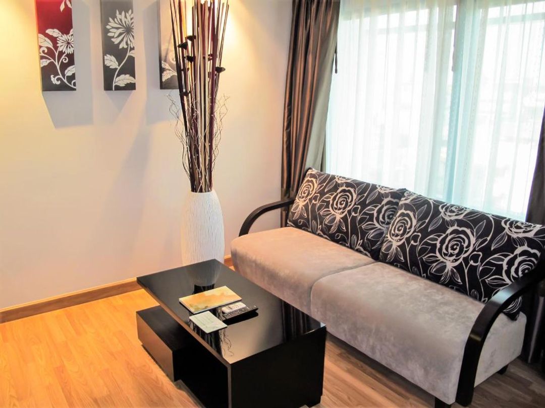 諾沃城大酒店（Nouvo City Hotel - SHA Extra Plus）