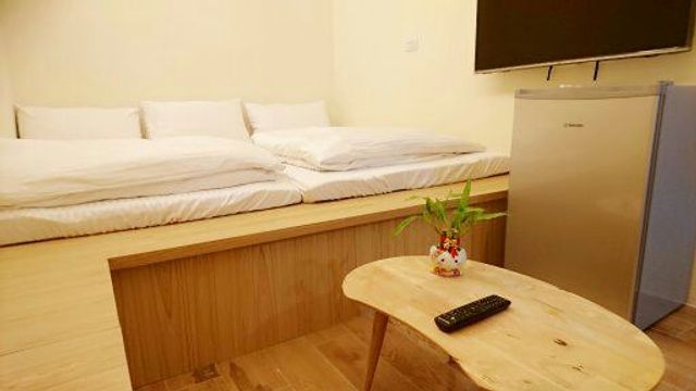 펑 클랜 베어 홈  (Feng clan bear home)-F9D1N(New and exquisite family 11~13 people room) (4 rooms, 4 bathrooms, 2 living room) Taichung Fengjia Night Market Accommodation-4