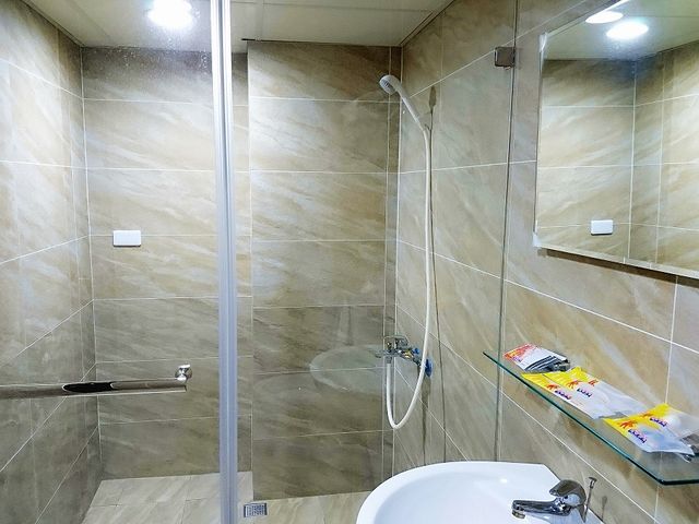 펑 클랜 베어 홈  (Feng clan bear home)-F9D1N(New and exquisite family 11~13 people room) (4 rooms, 4 bathrooms, 2 living room) Taichung Fengjia Night Market Accommodation-8