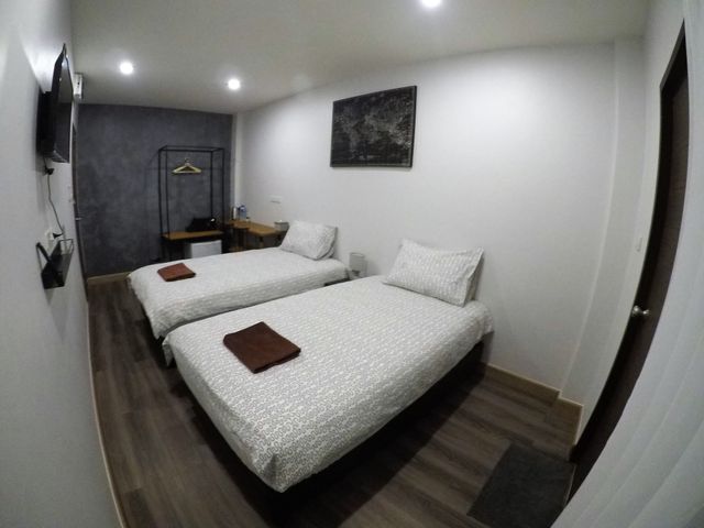Standard Twin Room (Ensuite)