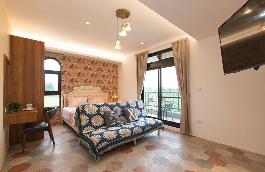 86.88 B&B