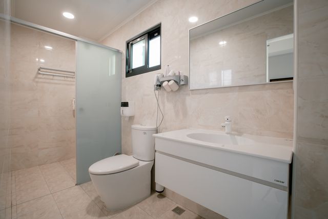 Polaris Homestay-Two person private balcony-5