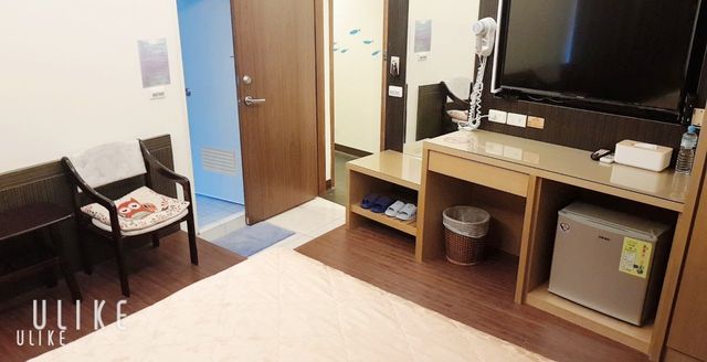 墾丁津津音樂客棧 | 室內公共空間自行車停放-306標準2人房-11