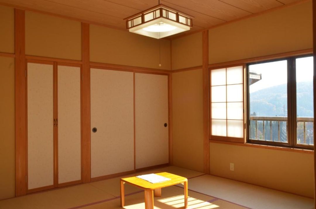 Soratobu Usagi Hotel ｜A Japanese-style hut next to Myoko Suginohara Ski Resort.