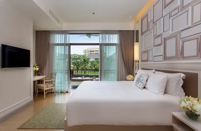 U Sathorn Bangkok - SHA Extra Plus-Premium Deluxe Garden (Room with breakfast)-1
