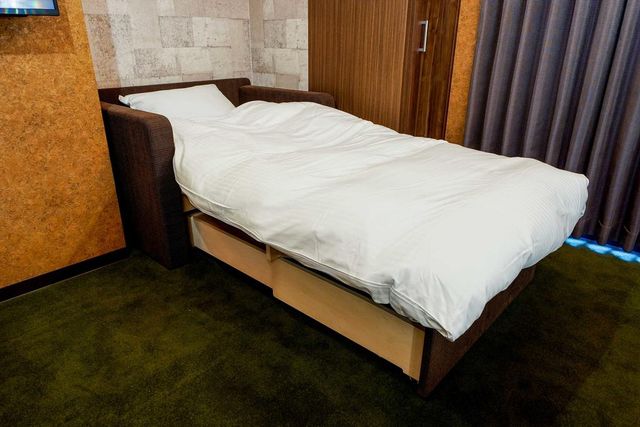 RESI STAY BRiX-Theater Room-6