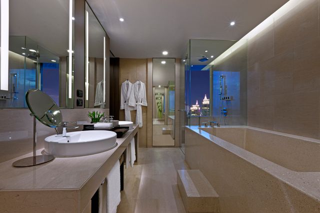 Prestige Suite