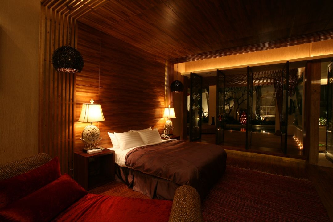 Chateau Motel