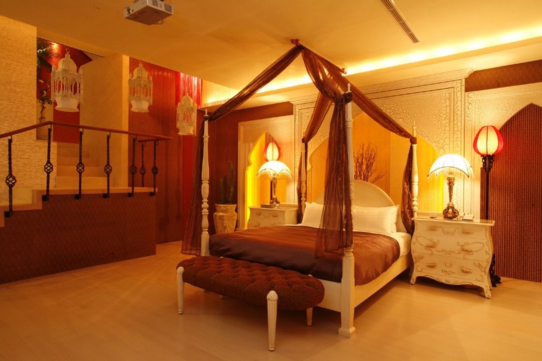 Chateau Motel