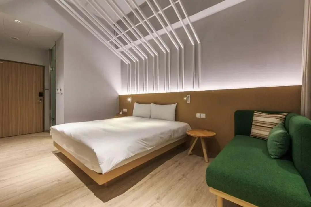 HOTEL PIN
