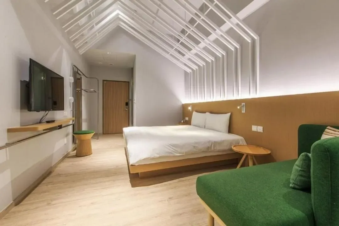 HOTEL PIN